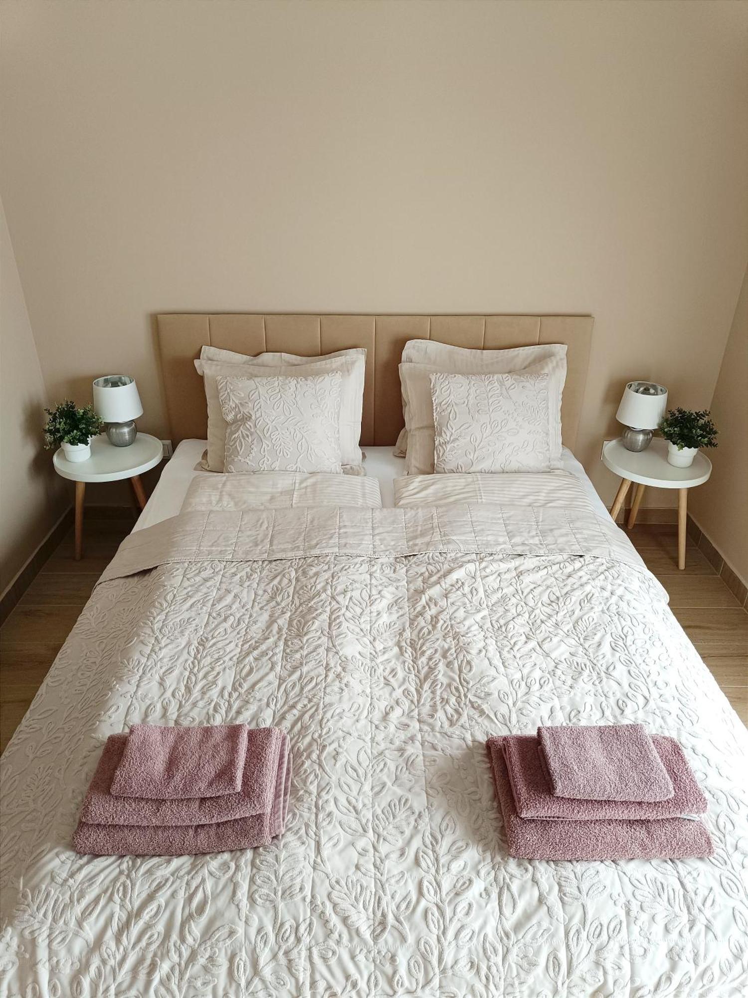 Modern Lux Home Szeged Luaran gambar